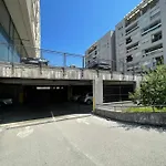 City Valley Apartment